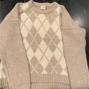 Abercrombie Kids Tan and Cream Crewneck Sweater NWOT